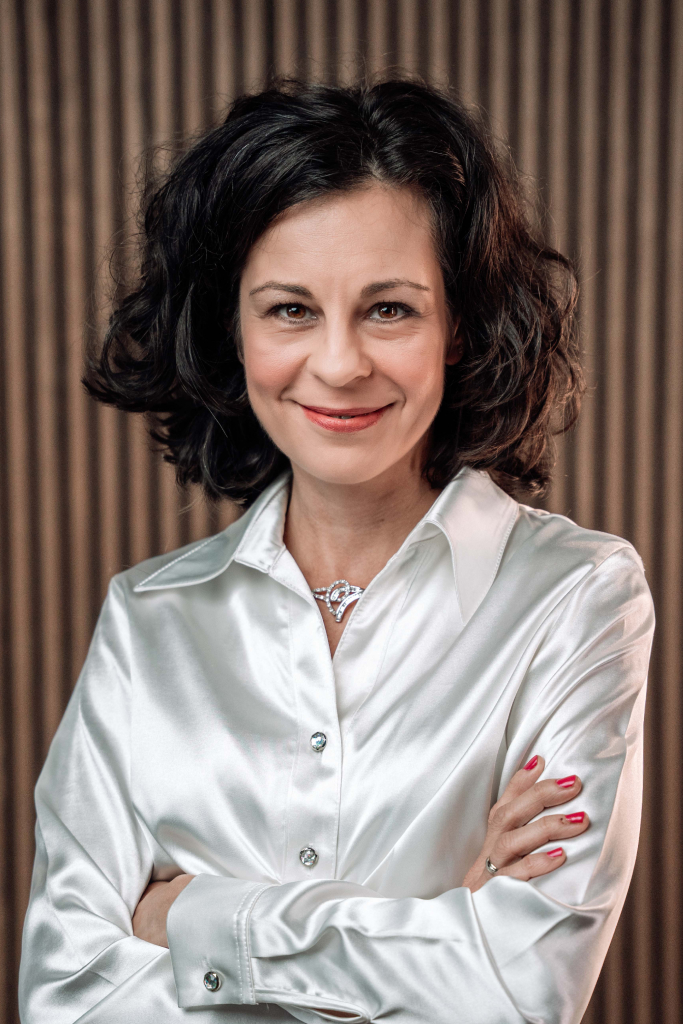 Mezei- Tóth Viktória